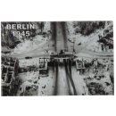 United1871 Fotomagnet | Brandenburger Tor im Jahr 1945 |...