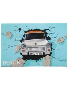 Magnet Trabant through the wall