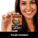 LANOLU Kühlschrankmagnete lustig- Dart, Bier, gönn ich mir - Geschenke für Dart-Fans- lustige Magnete mit Sprüchen und witzigen Motiven 8x5,5cm